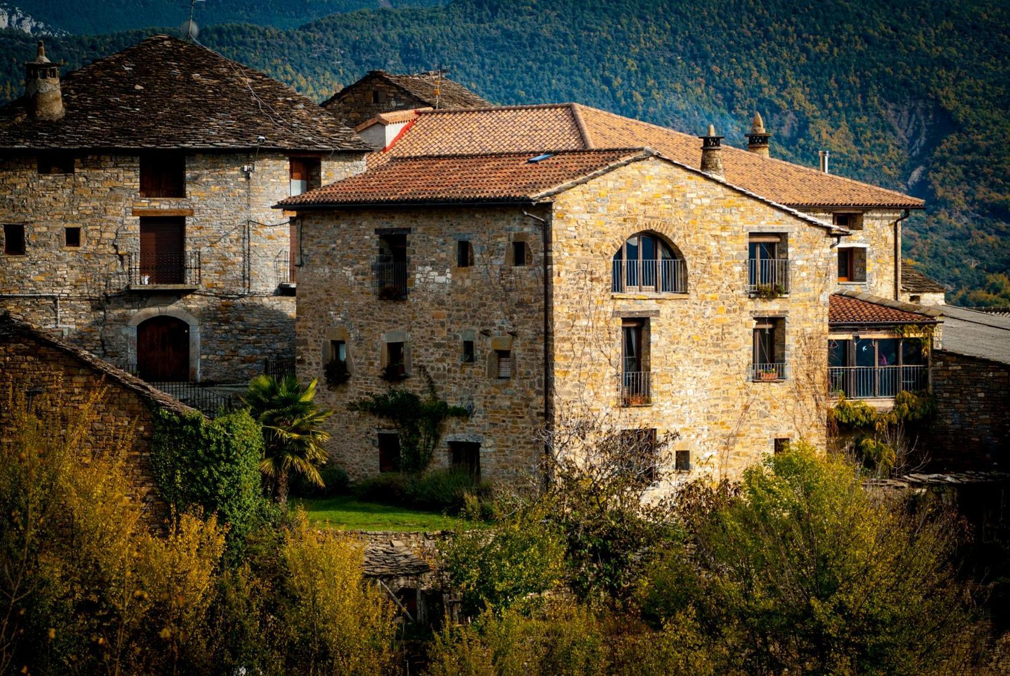 Gasthaus O Chardinet d'a Formiga Aínsa Exterior foto