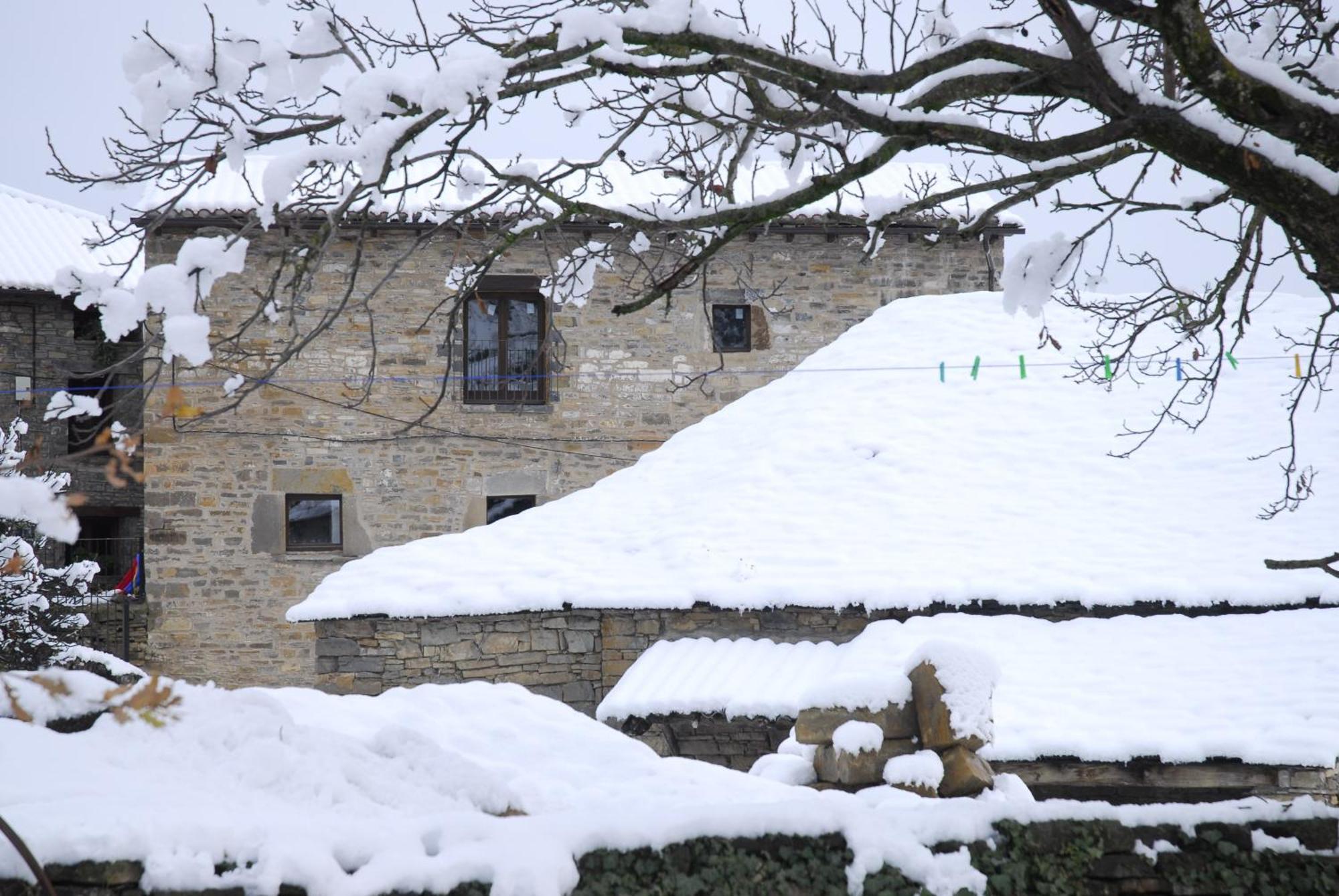 Gasthaus O Chardinet d'a Formiga Aínsa Exterior foto